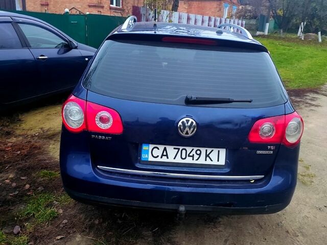 Синий Фольксваген Пассат, объемом двигателя 1.4 л и пробегом 179 тыс. км за 7100 $, фото 11 на Automoto.ua