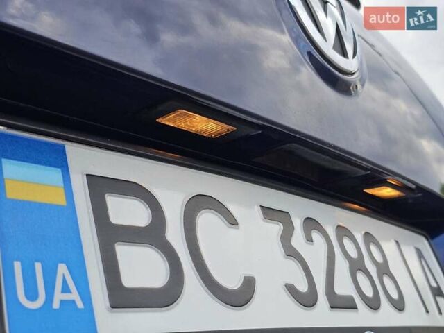 Синій Фольксваген Пассат, об'ємом двигуна 1.97 л та пробігом 320 тис. км за 6999 $, фото 25 на Automoto.ua