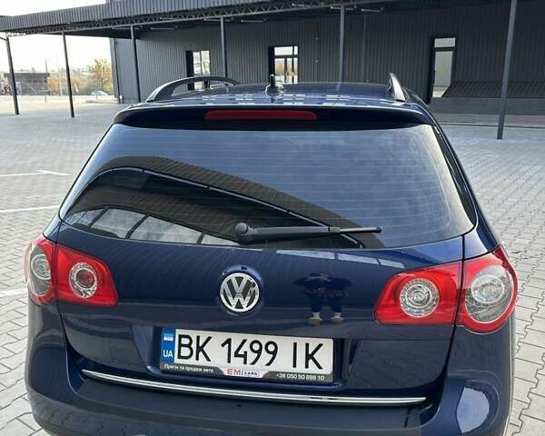 Синій Фольксваген Пассат, об'ємом двигуна 1.6 л та пробігом 271 тис. км за 7600 $, фото 2 на Automoto.ua