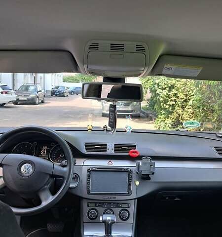 Синий Фольксваген Пассат, объемом двигателя 1.39 л и пробегом 187 тыс. км за 7500 $, фото 3 на Automoto.ua