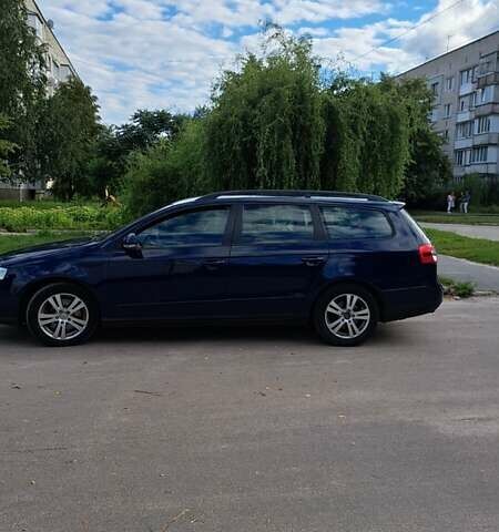 Синий Фольксваген Пассат, объемом двигателя 1.39 л и пробегом 187 тыс. км за 7500 $, фото 2 на Automoto.ua