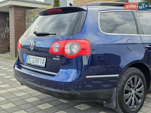 Синій Фольксваген Пассат, об'ємом двигуна 1.97 л та пробігом 320 тис. км за 6999 $, фото 84 на Automoto.ua