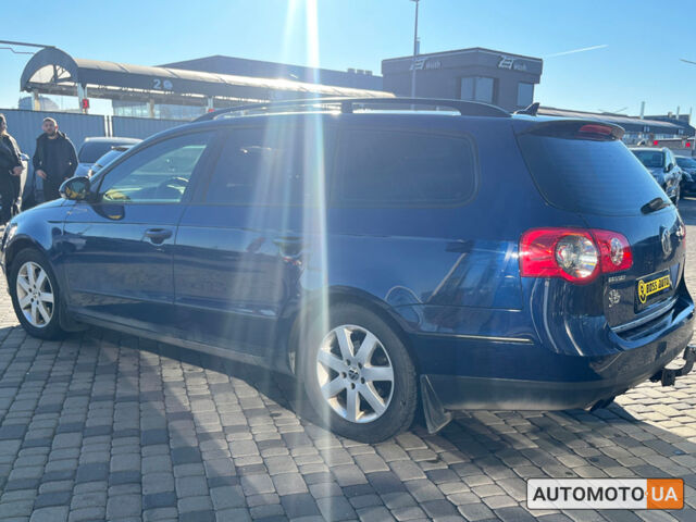 Синий Фольксваген Пассат, объемом двигателя 2 л и пробегом 305 тыс. км за 7300 $, фото 3 на Automoto.ua