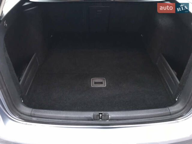 Синій Фольксваген Пассат, об'ємом двигуна 1.8 л та пробігом 167 тис. км за 7500 $, фото 16 на Automoto.ua