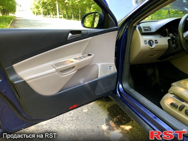 Синий Фольксваген Пассат, объемом двигателя 1.4 л и пробегом 293 тыс. км за 5300 $, фото 7 на Automoto.ua