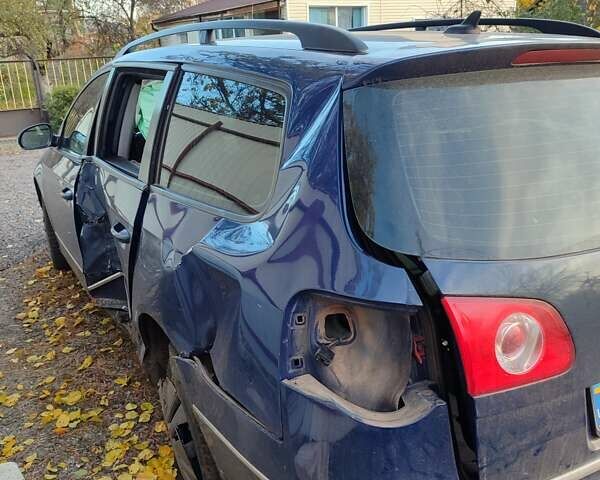 Синий Фольксваген Пассат, объемом двигателя 1.97 л и пробегом 280 тыс. км за 3500 $, фото 2 на Automoto.ua