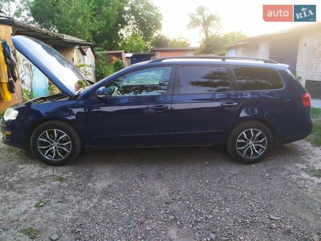 Синий Фольксваген Пассат, объемом двигателя 1.4 л и пробегом 263 тыс. км за 5600 $, фото 8 на Automoto.ua