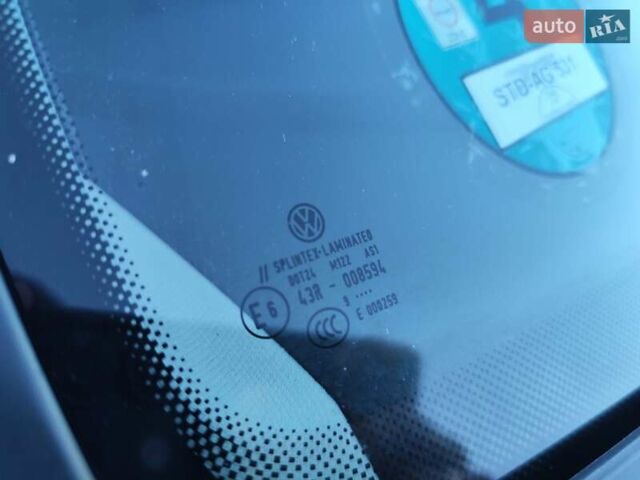 Синий Фольксваген Пассат, объемом двигателя 1.4 л и пробегом 240 тыс. км за 6000 $, фото 19 на Automoto.ua