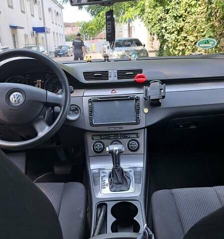 Синий Фольксваген Пассат, объемом двигателя 1.39 л и пробегом 187 тыс. км за 7500 $, фото 10 на Automoto.ua