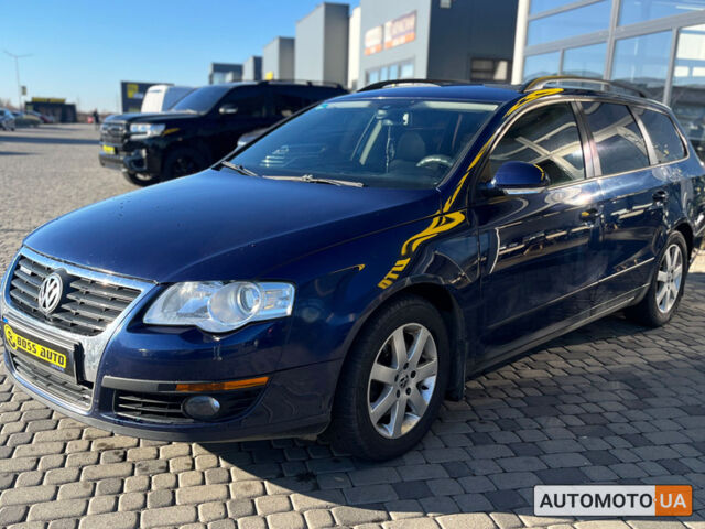 Синий Фольксваген Пассат, объемом двигателя 2 л и пробегом 305 тыс. км за 7300 $, фото 1 на Automoto.ua