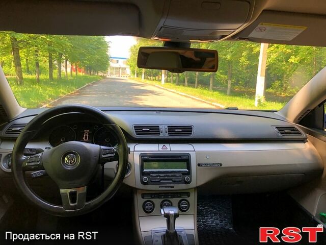 Синий Фольксваген Пассат, объемом двигателя 1.4 л и пробегом 293 тыс. км за 5300 $, фото 8 на Automoto.ua