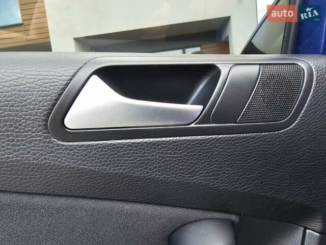 Синій Фольксваген Пассат, об'ємом двигуна 1.97 л та пробігом 320 тис. км за 6999 $, фото 110 на Automoto.ua
