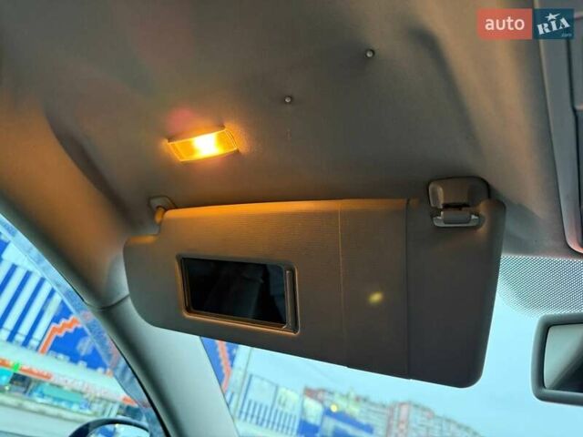 Синий Фольксваген Пассат, объемом двигателя 2 л и пробегом 328 тыс. км за 7200 $, фото 25 на Automoto.ua