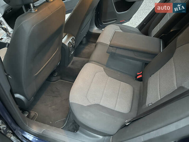 Синій Фольксваген Пассат, об'ємом двигуна 2 л та пробігом 270 тис. км за 9599 $, фото 14 на Automoto.ua