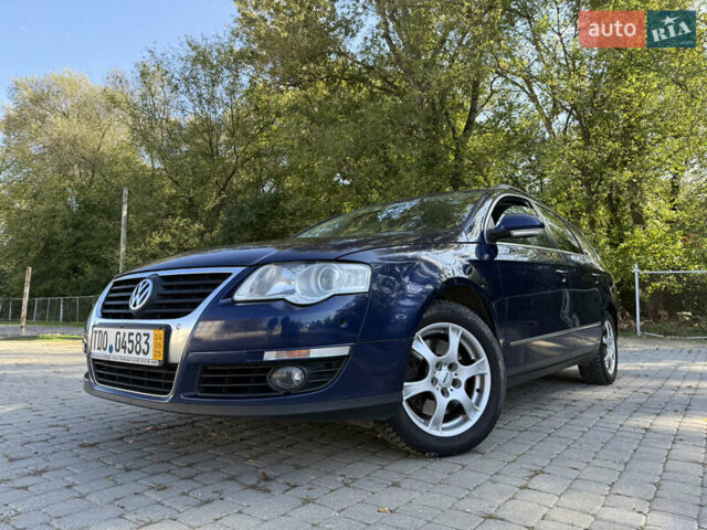 Синій Фольксваген Пассат, об'ємом двигуна 2 л та пробігом 376 тис. км за 7499 $, фото 1 на Automoto.ua