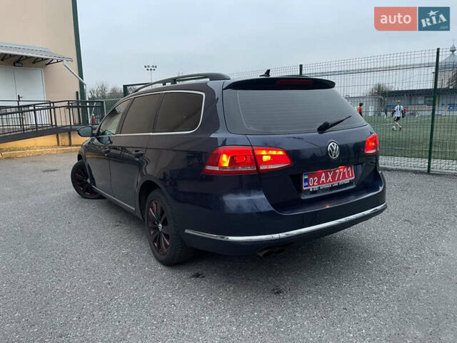 Синій Фольксваген Пассат, об'ємом двигуна 2 л та пробігом 270 тис. км за 9599 $, фото 3 на Automoto.ua
