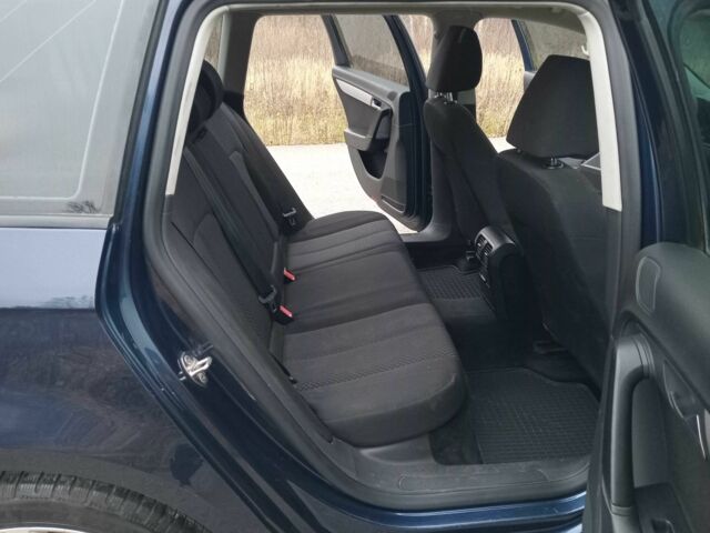 Синий Фольксваген Пассат, объемом двигателя 2 л и пробегом 292 тыс. км за 6900 $, фото 18 на Automoto.ua