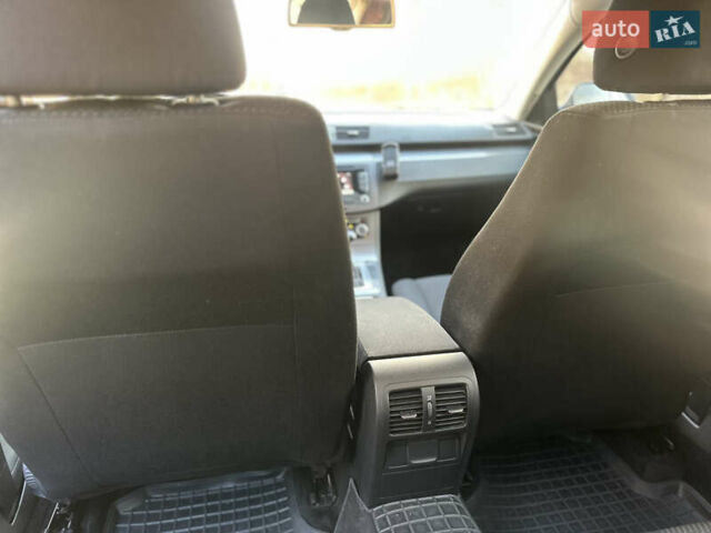 Синий Фольксваген Пассат, объемом двигателя 2 л и пробегом 260 тыс. км за 6990 $, фото 13 на Automoto.ua