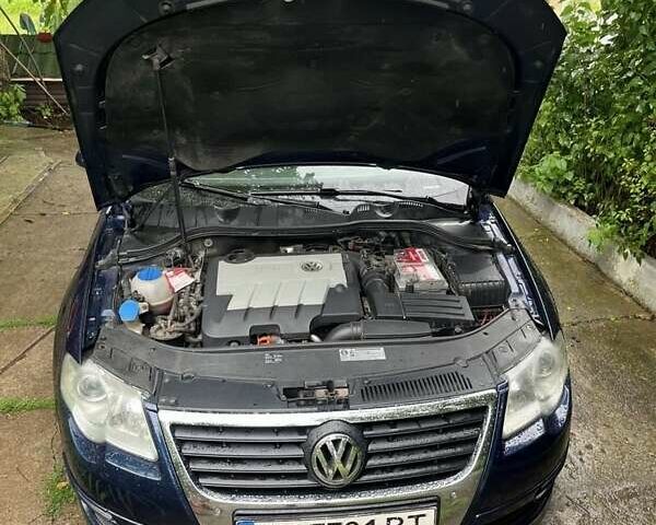 Синий Фольксваген Пассат, объемом двигателя 2 л и пробегом 310 тыс. км за 7200 $, фото 5 на Automoto.ua