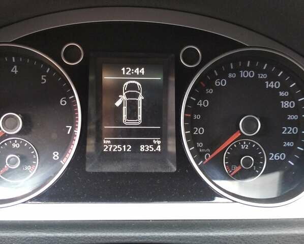 Синій Фольксваген Пассат, об'ємом двигуна 1.39 л та пробігом 272 тис. км за 8500 $, фото 9 на Automoto.ua