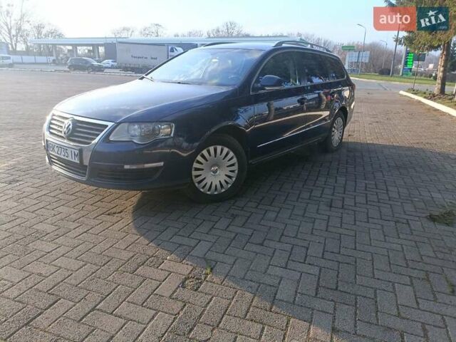 Синій Фольксваген Пассат, об'ємом двигуна 1.4 л та пробігом 316 тис. км за 4900 $, фото 7 на Automoto.ua