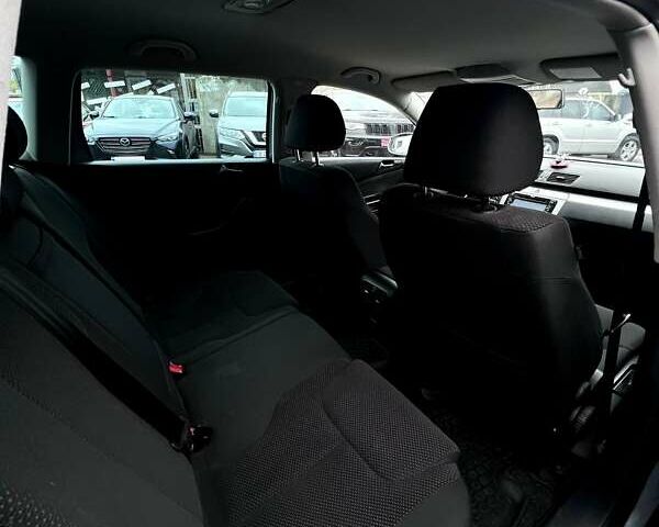 Синий Фольксваген Пассат, объемом двигателя 2 л и пробегом 283 тыс. км за 6700 $, фото 8 на Automoto.ua