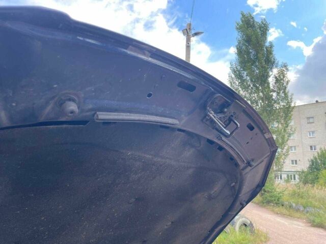 Синий Фольксваген Пассат, объемом двигателя 1.6 л и пробегом 280 тыс. км за 6800 $, фото 9 на Automoto.ua