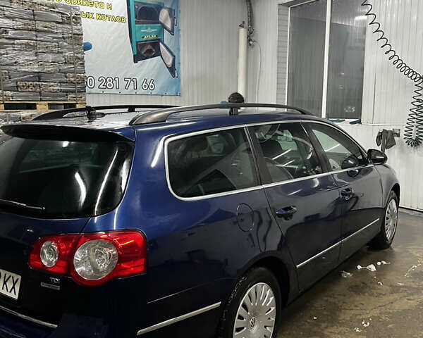 Синій Фольксваген Пассат, об'ємом двигуна 1.6 л та пробігом 292 тис. км за 6200 $, фото 2 на Automoto.ua