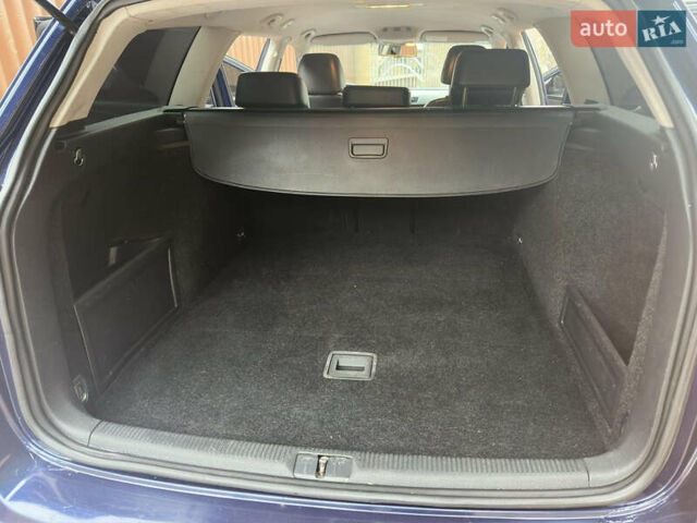 Синий Фольксваген Пассат, объемом двигателя 1.4 л и пробегом 221 тыс. км за 5450 $, фото 10 на Automoto.ua