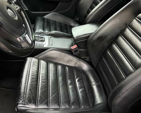 Синий Фольксваген Пассат, объемом двигателя 2 л и пробегом 315 тыс. км за 10900 $, фото 46 на Automoto.ua