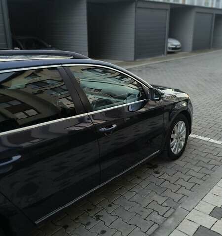 Синий Фольксваген Пассат, объемом двигателя 1.97 л и пробегом 280 тыс. км за 8850 $, фото 12 на Automoto.ua