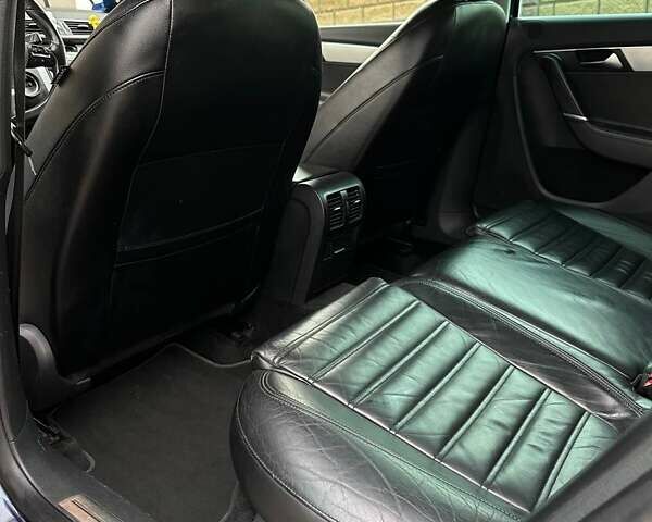 Синий Фольксваген Пассат, объемом двигателя 2 л и пробегом 315 тыс. км за 10900 $, фото 32 на Automoto.ua