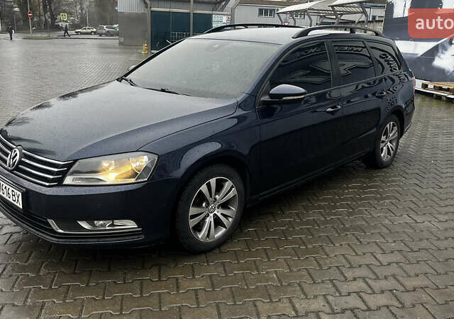 Синий Фольксваген Пассат, объемом двигателя 1.4 л и пробегом 243 тыс. км за 7399 $, фото 11 на Automoto.ua