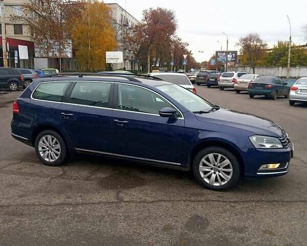Фольксваген Пассат 2011 в Сумах на Automoto.ua Синий Фольксваген Пассат, объемом двигателя 1.6 л и пробегом 134 тыс. км за 9000 $, фото 2 на Automoto.ua