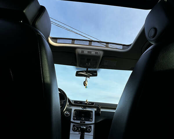 Синій Фольксваген Пассат, об'ємом двигуна 1.97 л та пробігом 220 тис. км за 11200 $, фото 60 на Automoto.ua