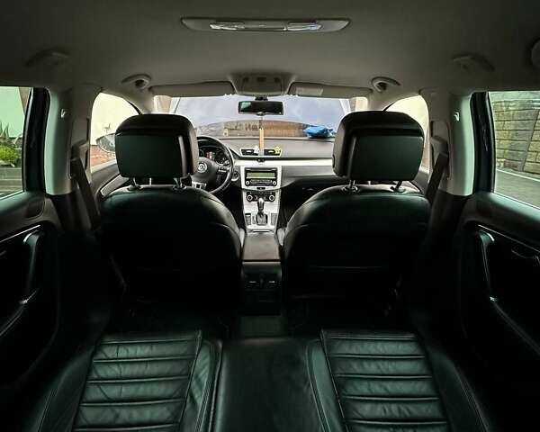 Синий Фольксваген Пассат, объемом двигателя 2 л и пробегом 315 тыс. км за 10900 $, фото 36 на Automoto.ua