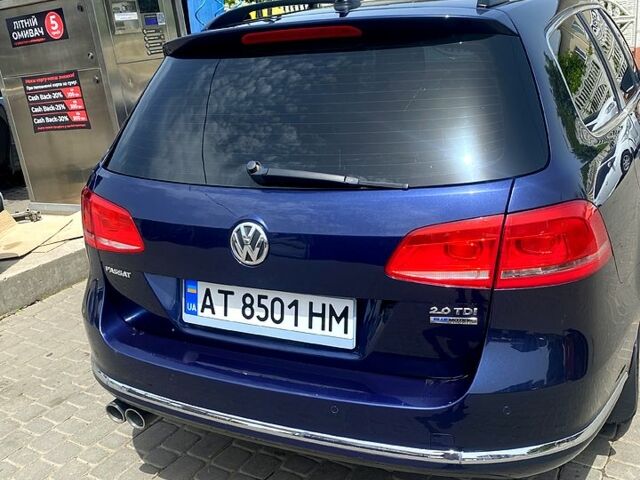 Синій Фольксваген Пассат, об'ємом двигуна 2 л та пробігом 265 тис. км за 9000 $, фото 6 на Automoto.ua