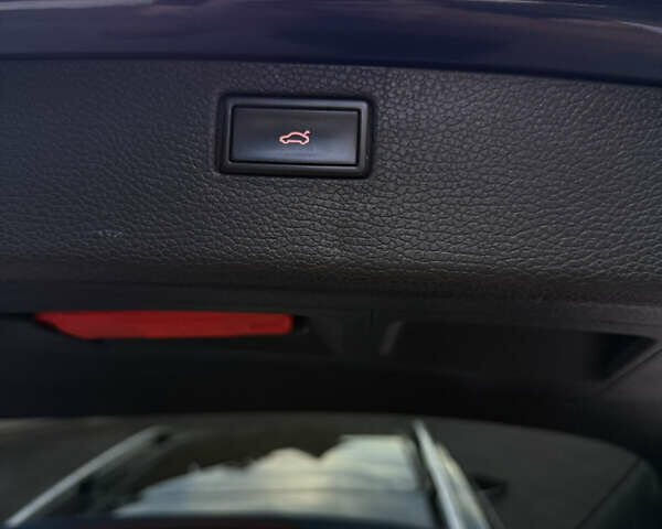 Синий Фольксваген Пассат, объемом двигателя 2 л и пробегом 294 тыс. км за 13000 $, фото 23 на Automoto.ua