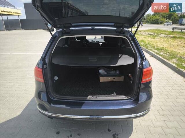 Синій Фольксваген Пассат, об'ємом двигуна 1.6 л та пробігом 255 тис. км за 9500 $, фото 17 на Automoto.ua