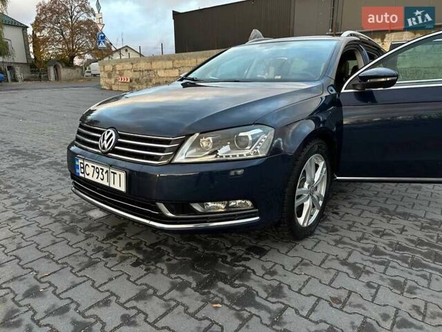 Синий Фольксваген Пассат, объемом двигателя 2 л и пробегом 315 тыс. км за 10900 $, фото 70 на Automoto.ua