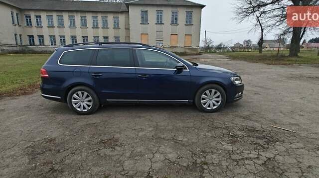 Синій Фольксваген Пассат, об'ємом двигуна 1.97 л та пробігом 275 тис. км за 9000 $, фото 14 на Automoto.ua