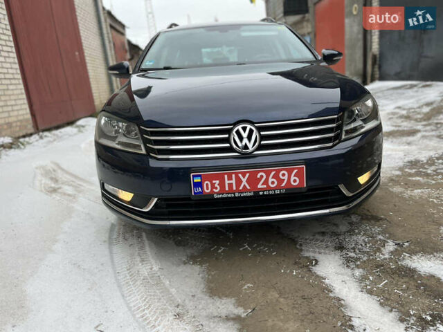 Синий Фольксваген Пассат, объемом двигателя 1.4 л и пробегом 243 тыс. км за 7250 $, фото 1 на Automoto.ua
