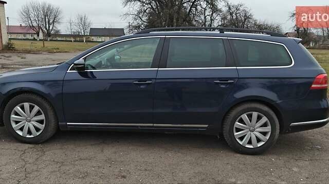 Синій Фольксваген Пассат, об'ємом двигуна 1.97 л та пробігом 275 тис. км за 9000 $, фото 18 на Automoto.ua