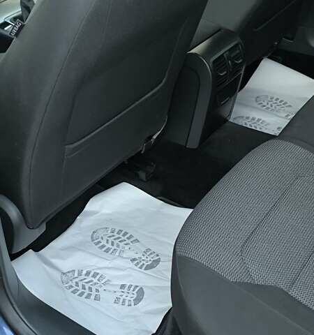 Синий Фольксваген Пассат, объемом двигателя 1.97 л и пробегом 280 тыс. км за 8850 $, фото 23 на Automoto.ua