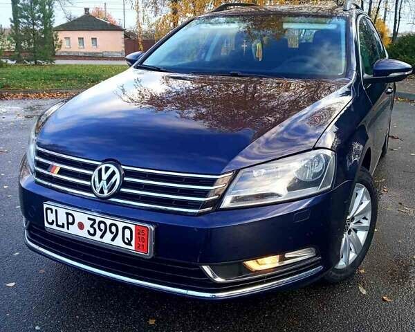 Синій Фольксваген Пассат, об'ємом двигуна 1.6 л та пробігом 134 тис. км за 9000 $, фото 4 на Automoto.ua