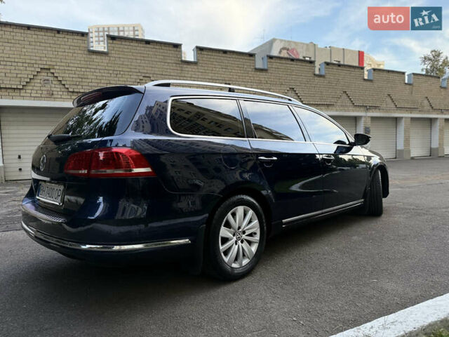 Синий Фольксваген Пассат, объемом двигателя 2 л и пробегом 294 тыс. км за 13000 $, фото 8 на Automoto.ua