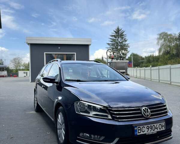 Синий Фольксваген Пассат, объемом двигателя 1.97 л и пробегом 285 тыс. км за 12200 $, фото 2 на Automoto.ua