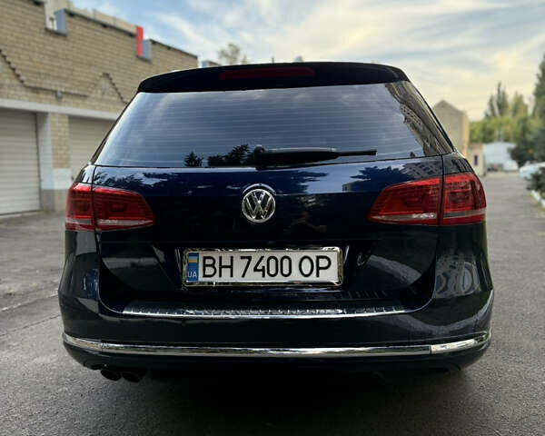 Синий Фольксваген Пассат, объемом двигателя 2 л и пробегом 294 тыс. км за 13000 $, фото 7 на Automoto.ua