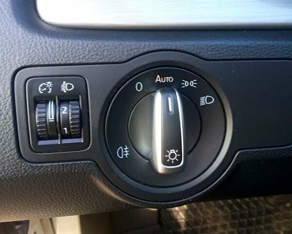 Синій Фольксваген Пассат, об'ємом двигуна 1.6 л та пробігом 135 тис. км за 8700 $, фото 15 на Automoto.ua