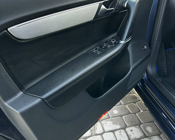 Синій Фольксваген Пассат, об'ємом двигуна 1.97 л та пробігом 220 тис. км за 11200 $, фото 49 на Automoto.ua